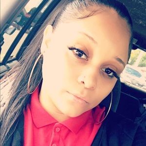 Meet your Posher, Jaquavia